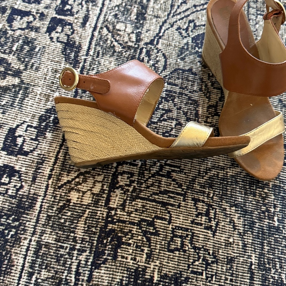 Wedge espadrille sandals - Picture 2 of 5
